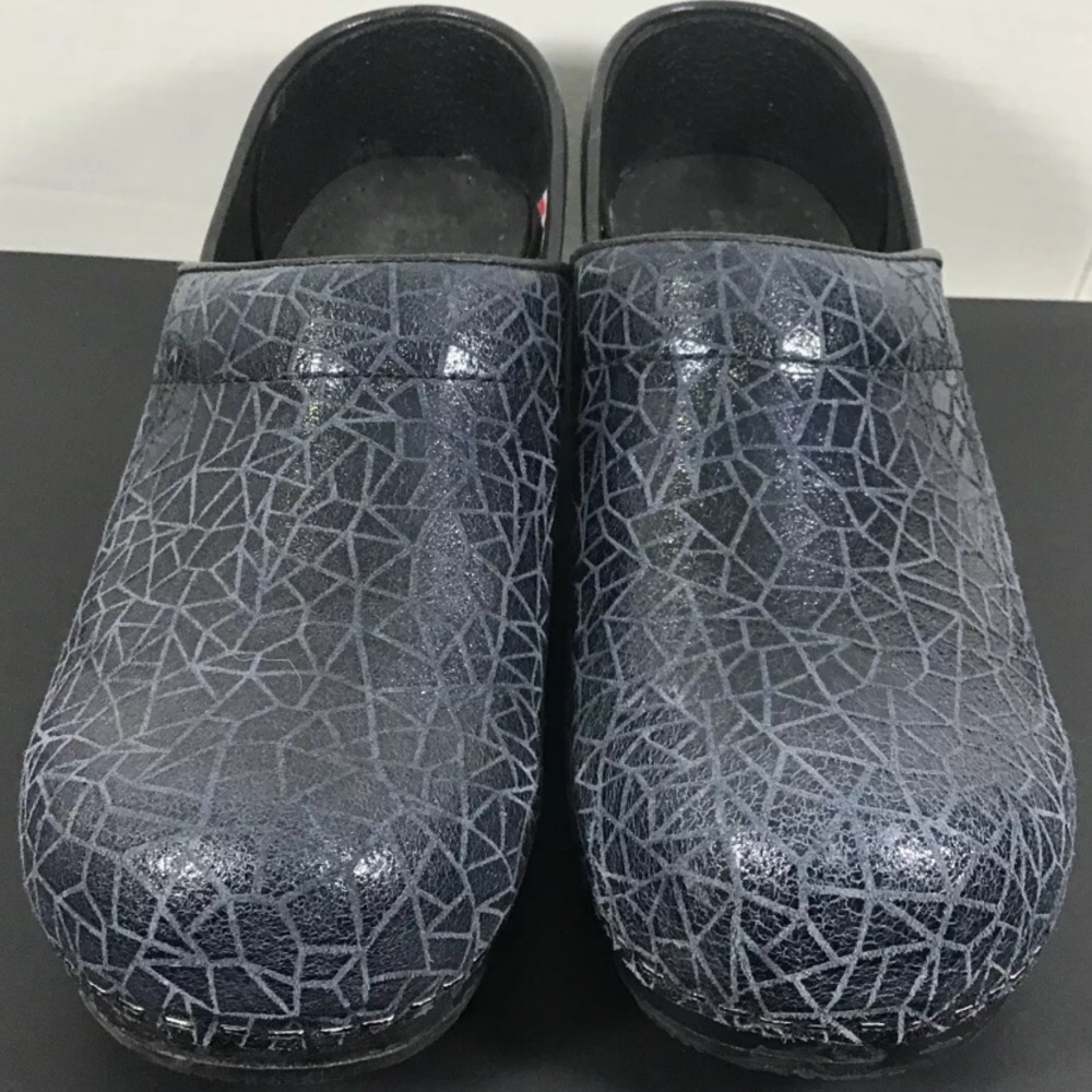 Sanita size 37 Narrow navy blue
